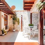 Casa Em Buzios A 100 Metros Da Praia