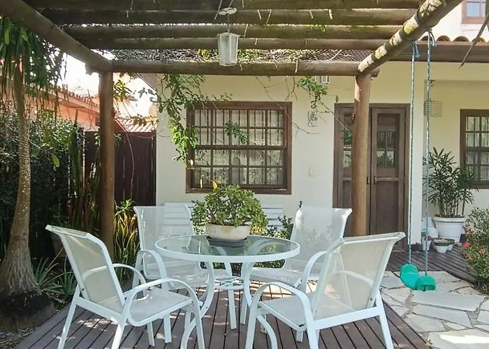 Casa Em Buzios A 100 Metros Da Praia