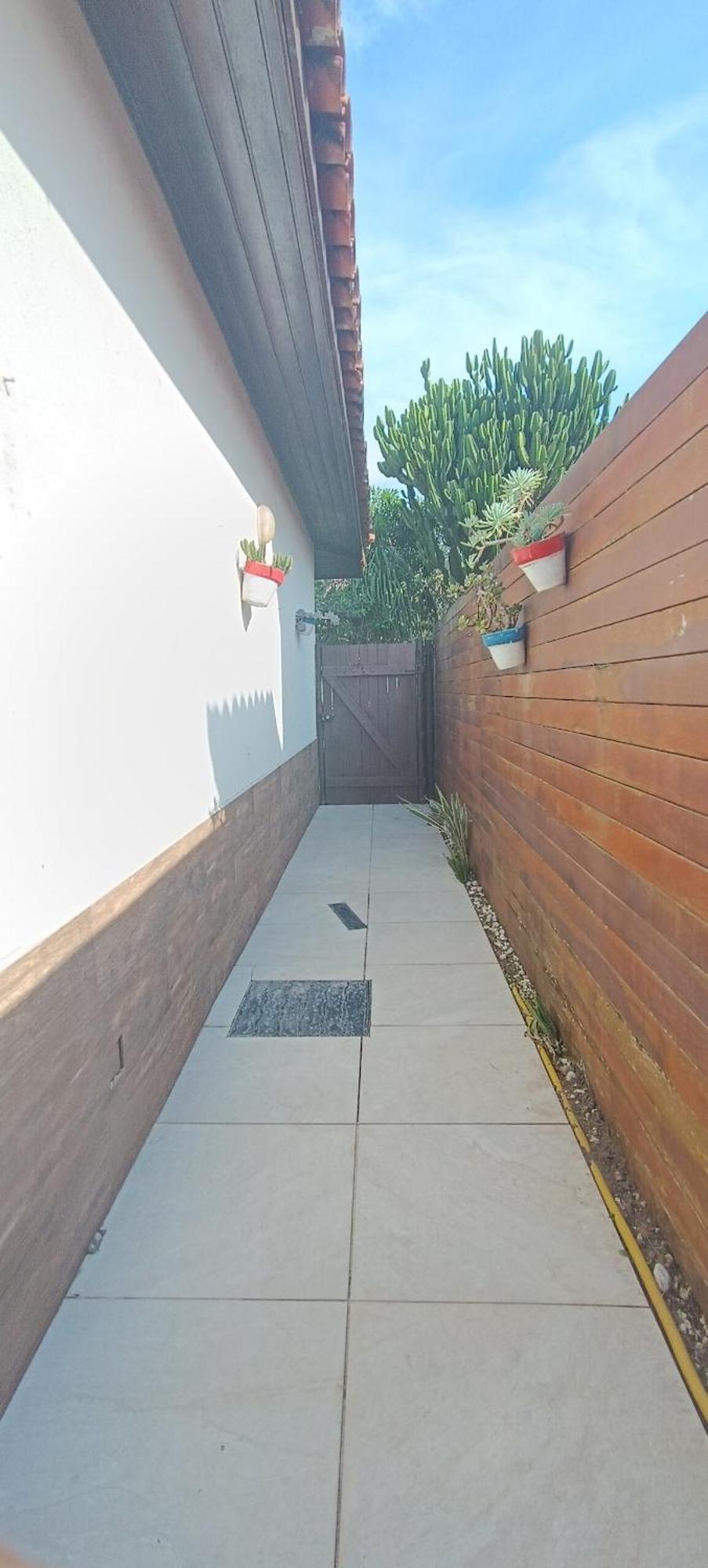 Casa Em A 100 Metros Da Búzios